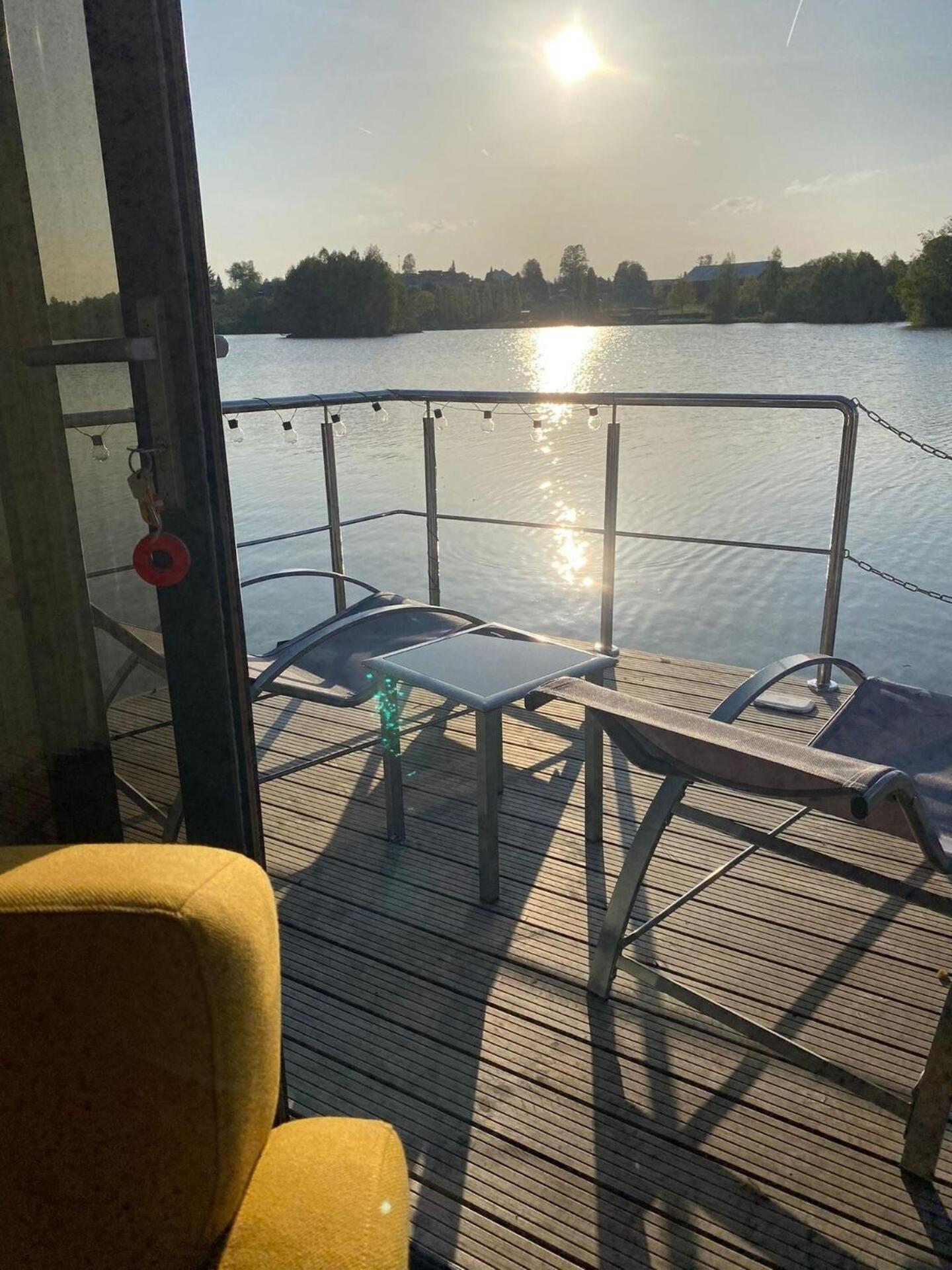 Отель Waidlerland Hausboot 1 Вальдкирхен Экстерьер фото